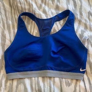 Nike Sports Bra dri-fit